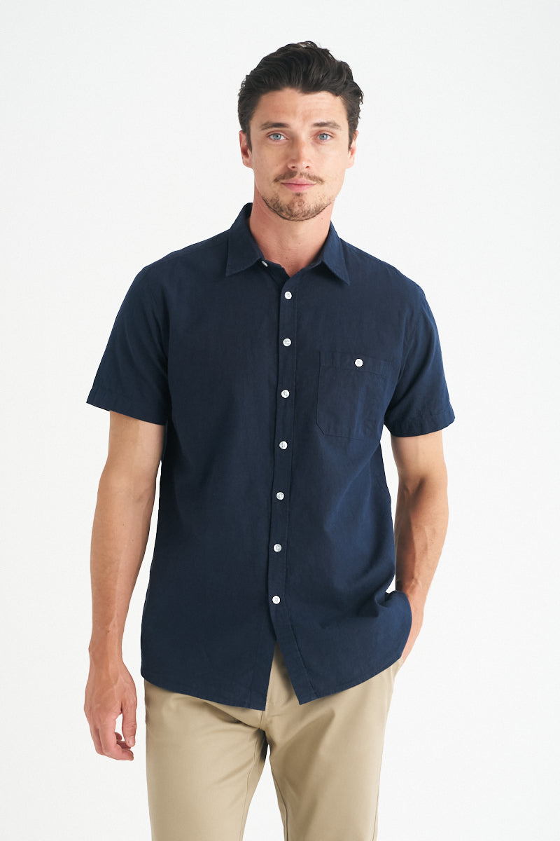 W72 – Men’s Floyd Short Sleeve Shirt