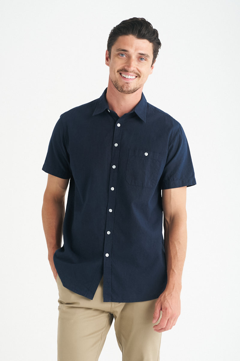 W72 – Men’s Floyd Short Sleeve Shirt