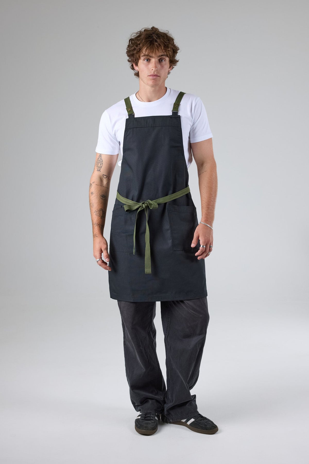 Lockharte Cross Back Apron Bundle - BLK apron with MIL straps - view 29