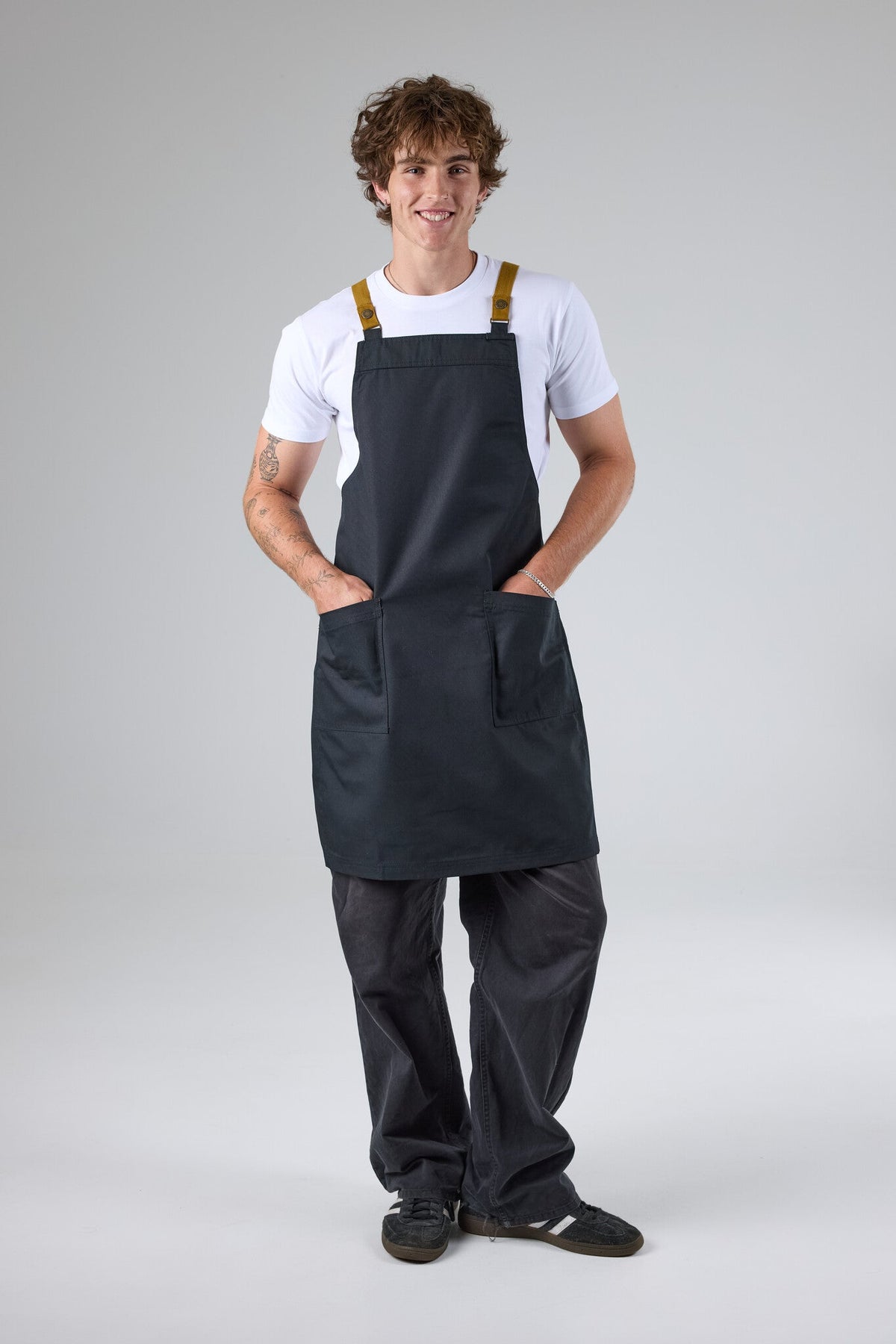 Lockharte Cross Back Apron Bundle - BLK apron with MUS straps - view 30