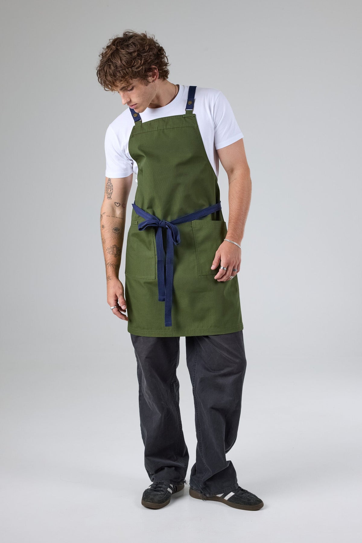 Lockharte Cross Back Apron Bundle - MIL apron with DNA straps - view 9