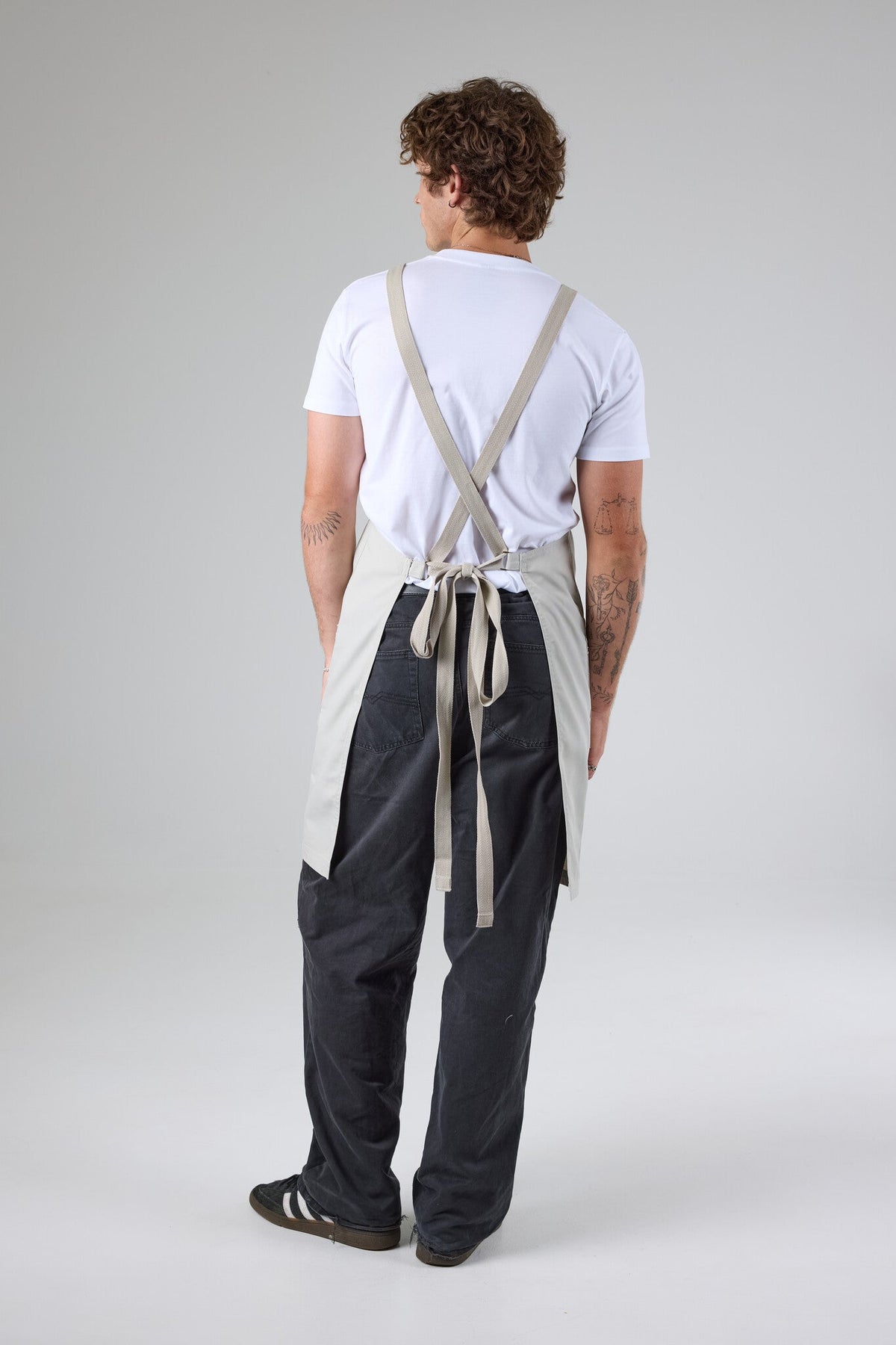 Lockharte Cross Back Apron Bundle - ECR apron with ECR straps - view 38