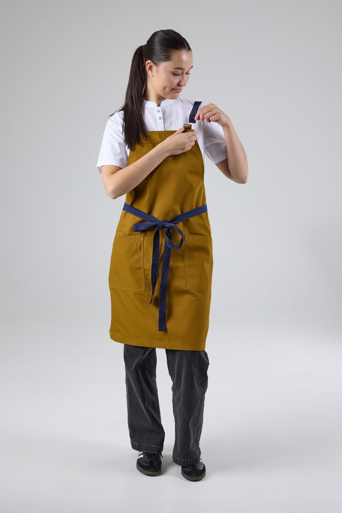 Lockharte Cross Back Apron Bundle - MUS apron with DNA straps - view 76
